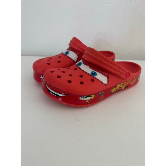 Cars Crocs Mens or Womens Lightning McQueen Disney Slide On Shoes Size 8 and 10 - Picture 1 of 9